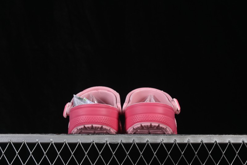 Zanmang Loopy x Crocs Classic Clog EVA Casual Clog with Fun Character Design - Pink Ruby