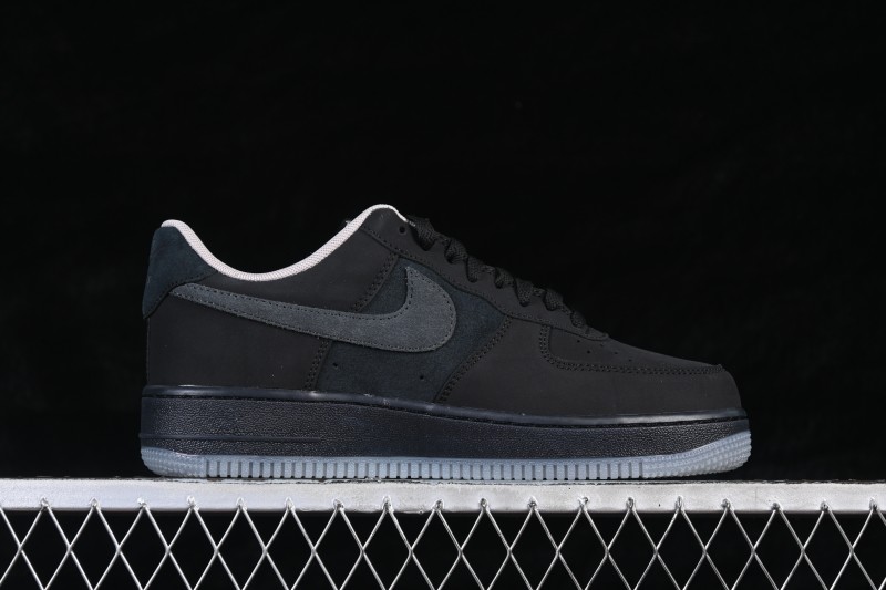 Nike Air Force 1 '07 Low Casual Sneakers with Matte All-Black Finish and Full-Length Air Cushion - IQ9791-001