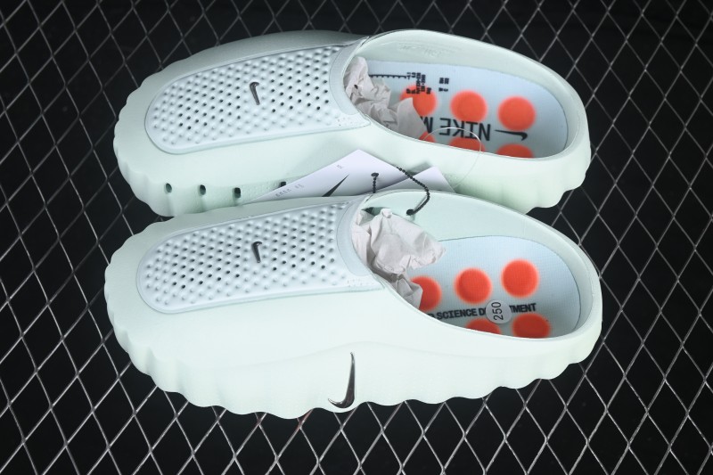 Nike Mind 001 Neuromuscular Foot Massage Slippers with 22 Energy Pods - HQ4309-300