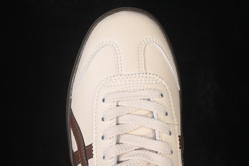 Onitsuka Tiger Tokuten Low-Top Casual Sneakers - 1183C429-250