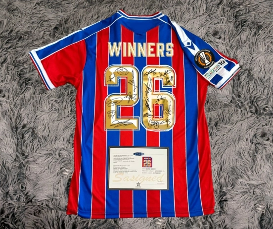 Crystal Palace Signed Conference League 25/26